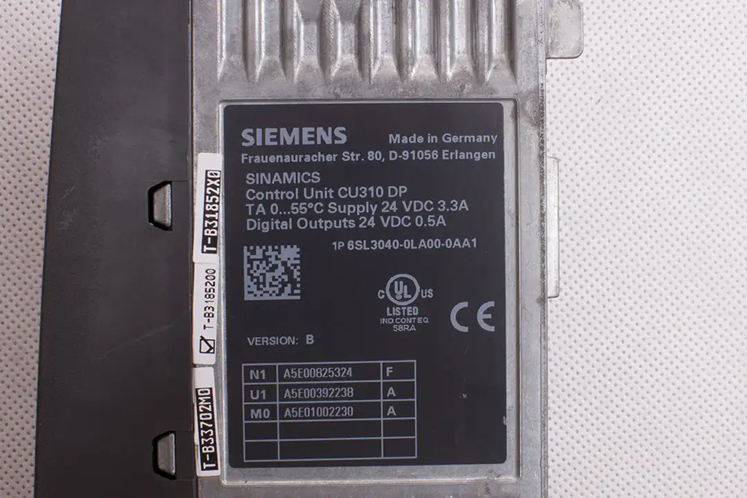 6SL3040-0LA00-0AA1 SIEMENS