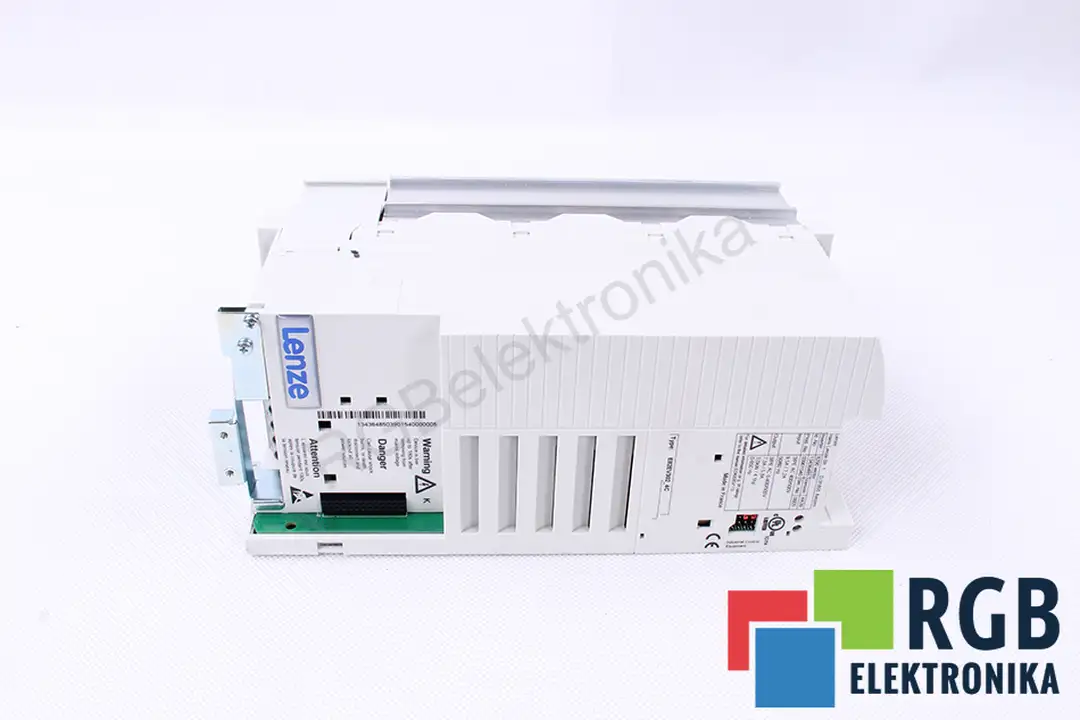 E82EV302_4C LENZE