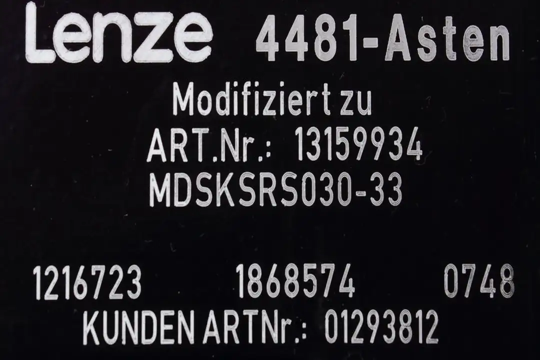 MDSKSRS030-33 LENZE