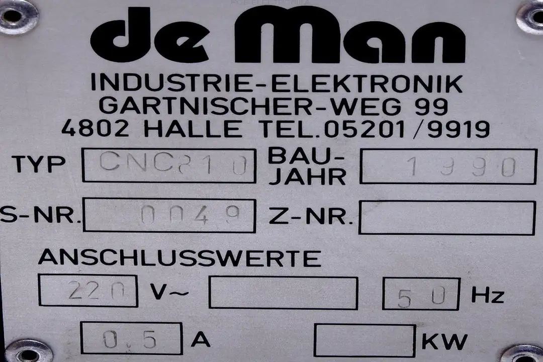 CNC810 DE MAN